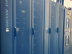 Трехфазный ИБП для отрасли образования